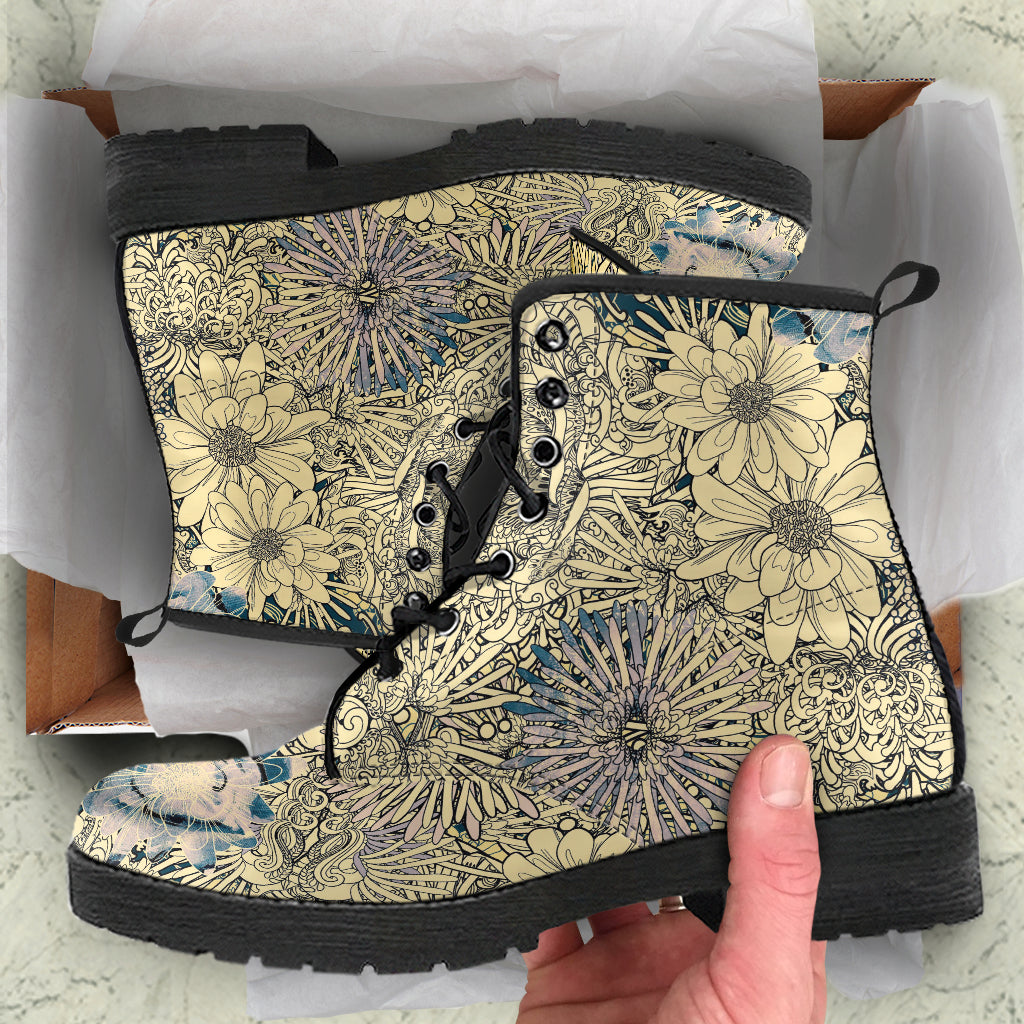 Vintage Flowers V1 Boots