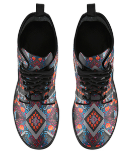 Abstract V3 Boots